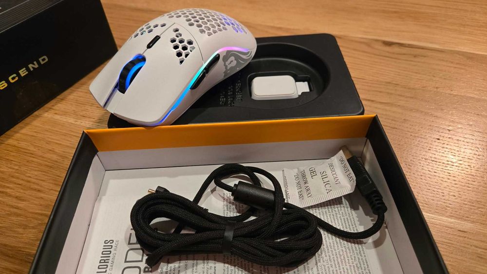Mouse Gaming Wireless Glorious Model O Matte White – Stare Excelentă, Ca Nou