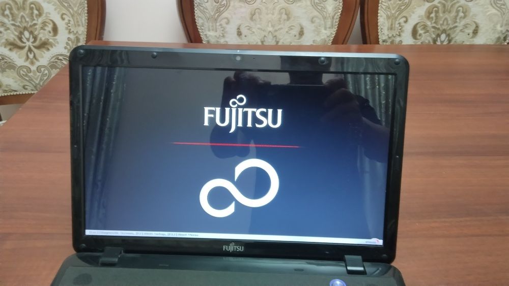 Продается ноутбук Fujitsu LIFEBOOK A series для работы и учебы
Эълон