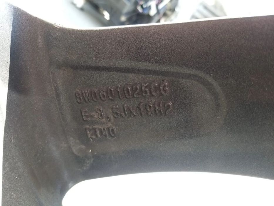 Janta aliaj r19 audi a4 b9 8w 8w0601025cg