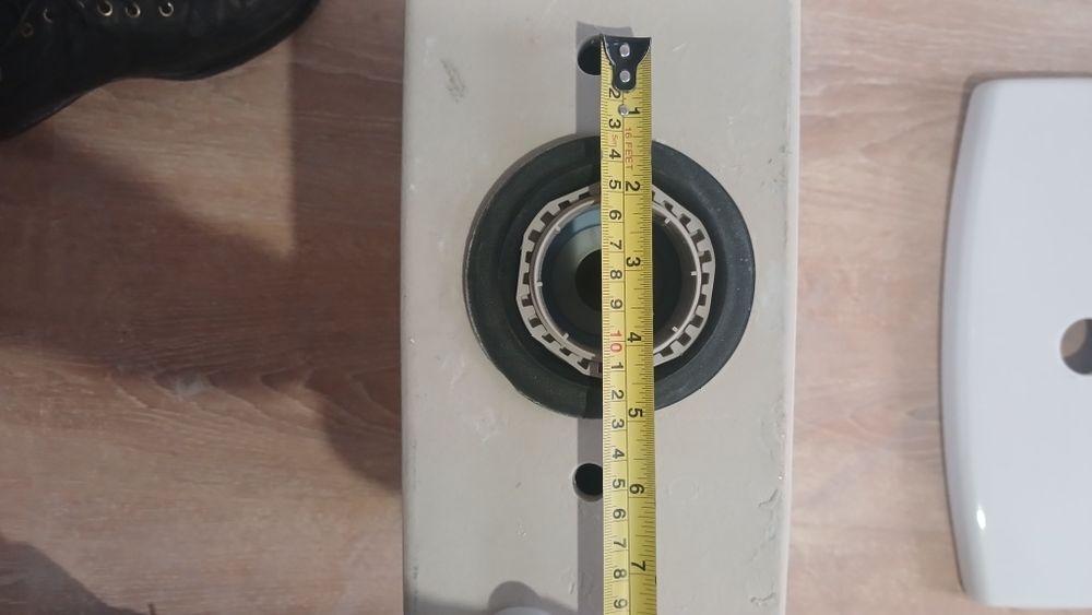 Продам бочек от унитаза "cersanit"