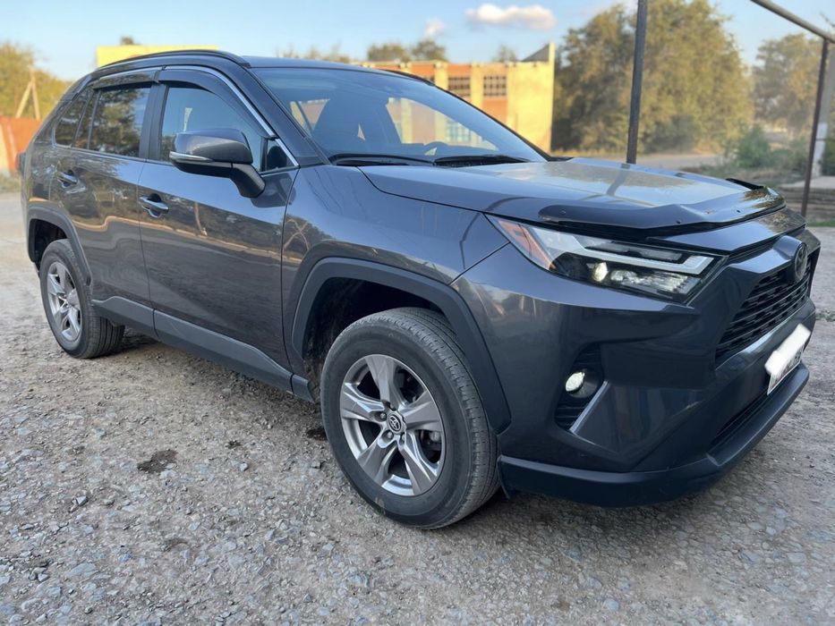 Продам тoyota RAV4