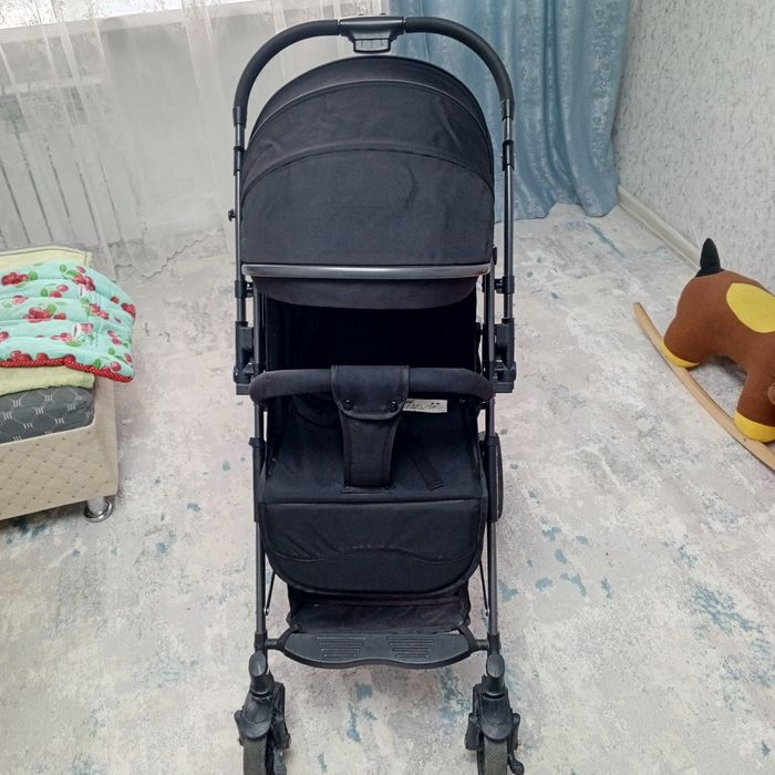 Продам детскую коляску