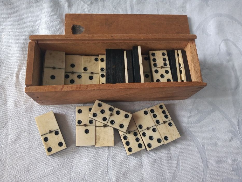 Set domino din os vechi