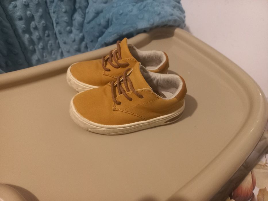 Продам детские красовки