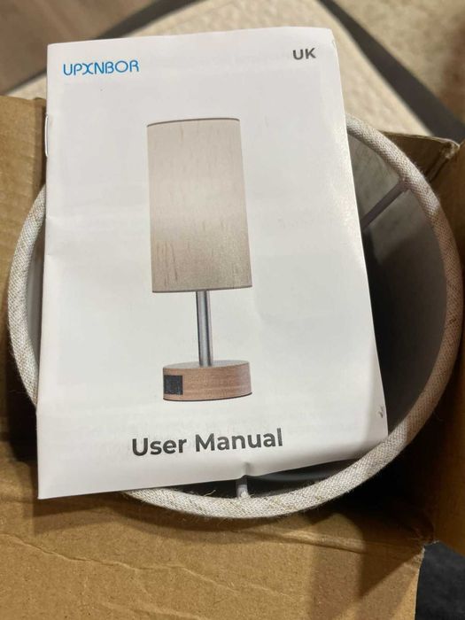 Нощна лампа със зарядно за телефон и Touch Control сензор + ЛЕД крушка