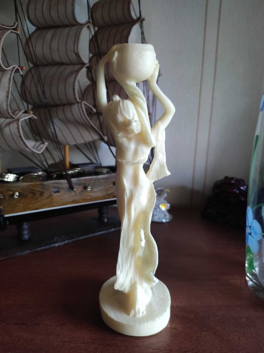 Статуэтка благополучия стариная