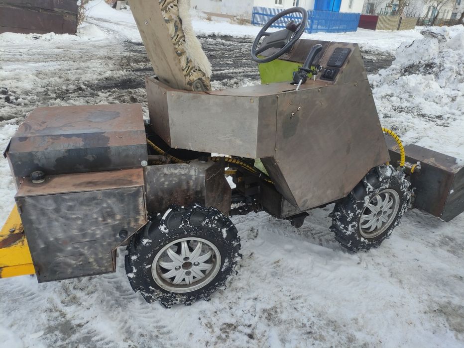 Продам мини-погрузчик,