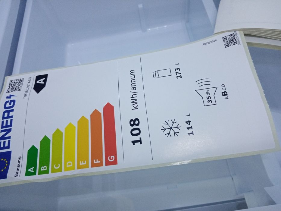 Vând combina frigorifica Samsung Clasa A