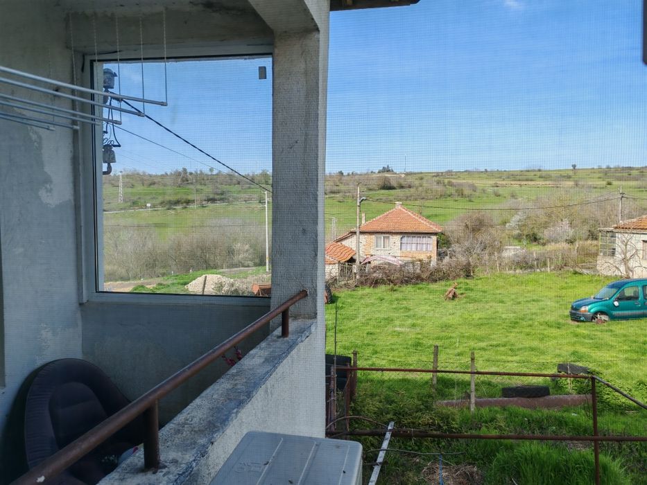 Продава се Къща в с. Константиново, Област Варна - 124 кв.м за 658 €/кв.м - Снимка #2