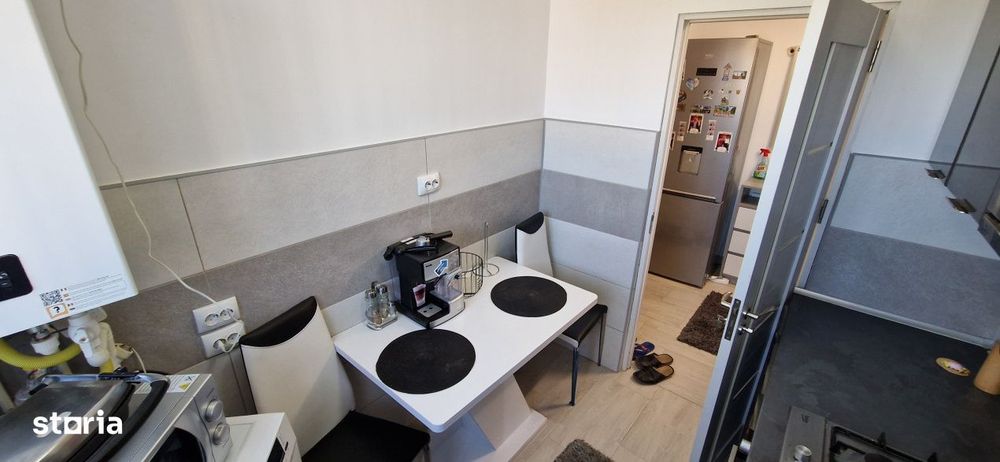 Apartament 2 camere, decomandat, 56 mp, zona Centrala Bals