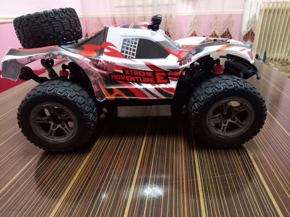 RC Monster Truck 1/10 (3650–5200kv, 3S)