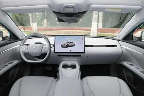 mona M03 580 km max boshlangich 30% tolov billan nasiya savdo asosida