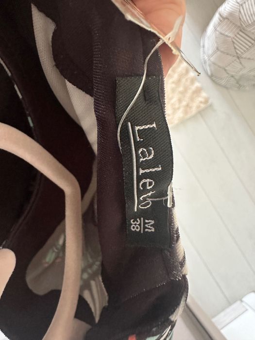 Рокля с дълъг ръкав