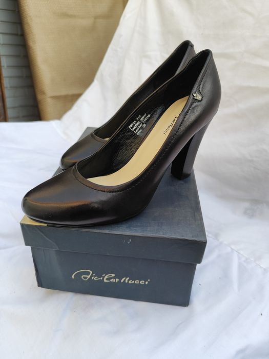 Брендовая, кожаная обувь