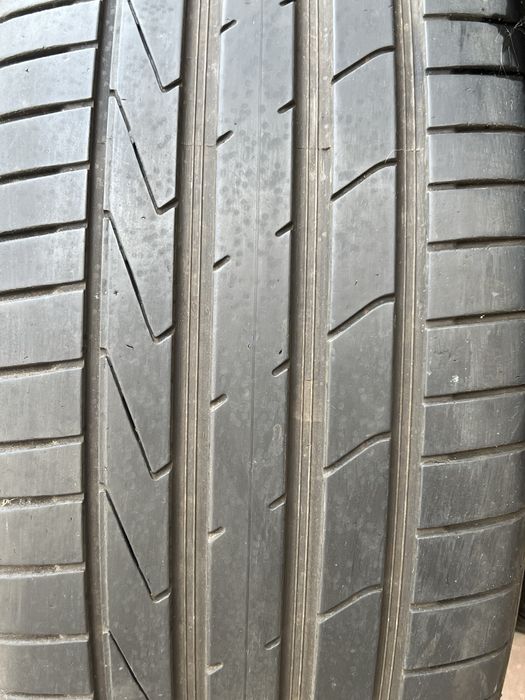 Anvelope cauciucuri de vara Hankook 235/40 R19