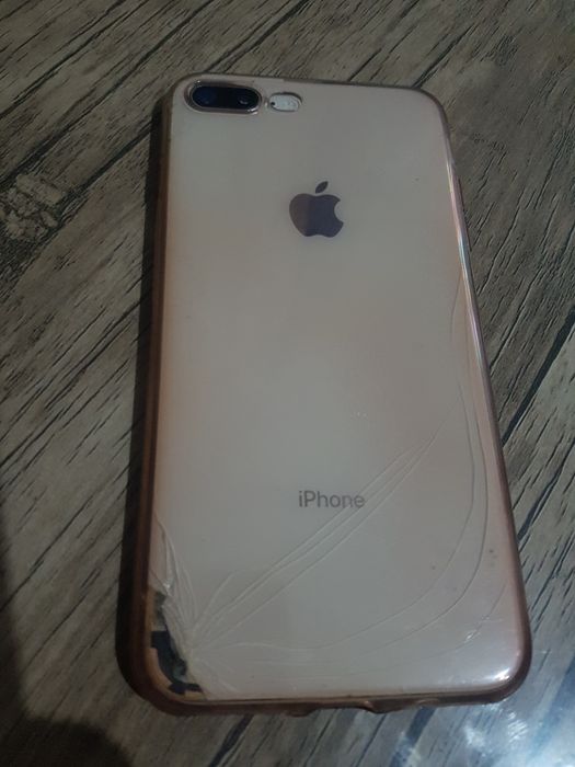 iPhone 8 plus zapchast