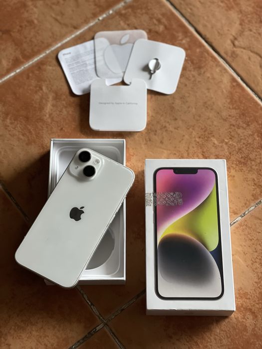 Продам Iphone 14