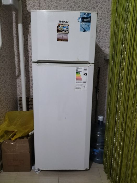 Продам холодильник