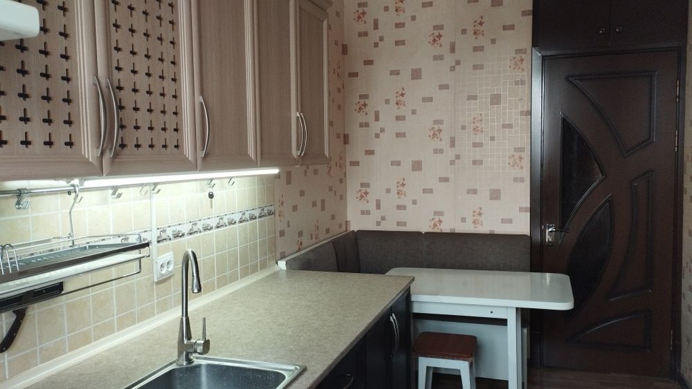 3х комнатная квартира. Метро Ойбек