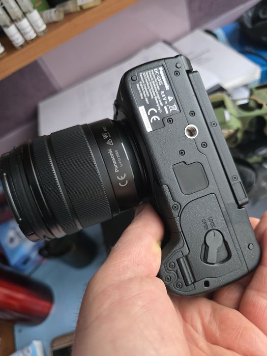 Panasonic Gh5 + Sandisk extreme pro 128Gb × 5 acumulatori