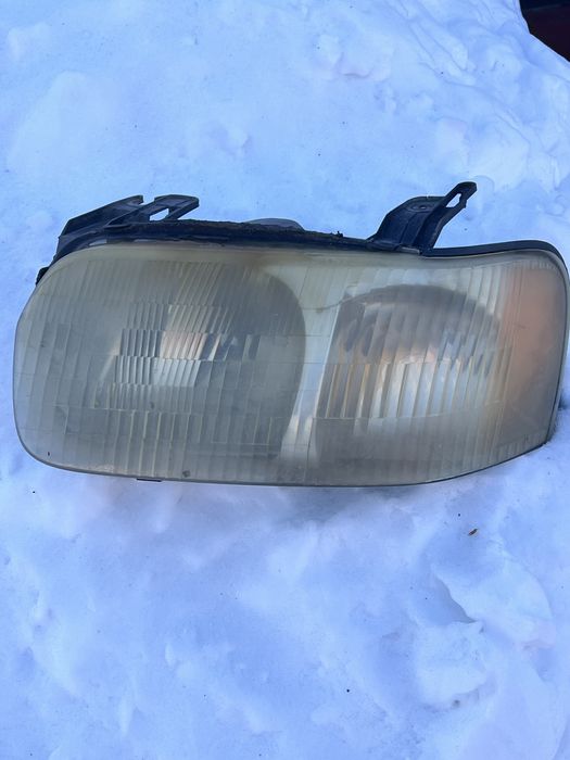 Фары на Ford escape