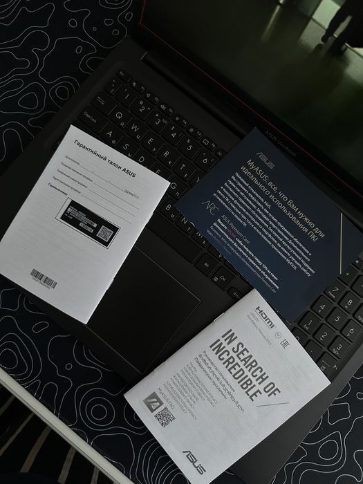 Продам ноутбук ASUS Vivobook.