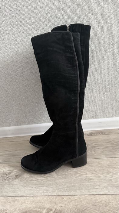 Зимние замшевые сапоги