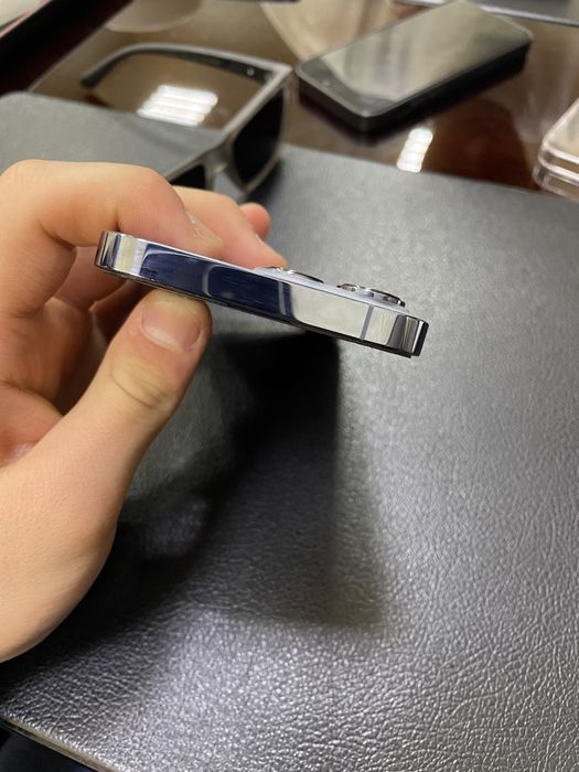 iPhone 13 pro с гарантией