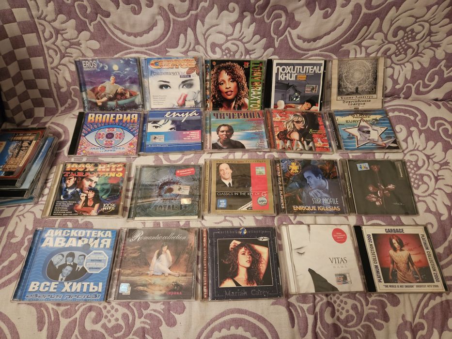 CD диски музыкальные по 450 тенге