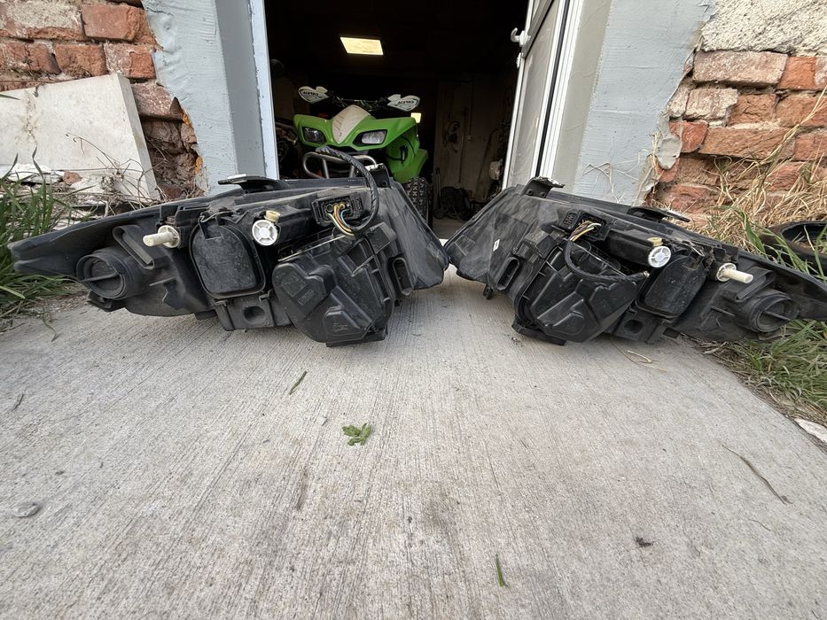 Фейслифт фарове за БМВ BMW Е90 Е91