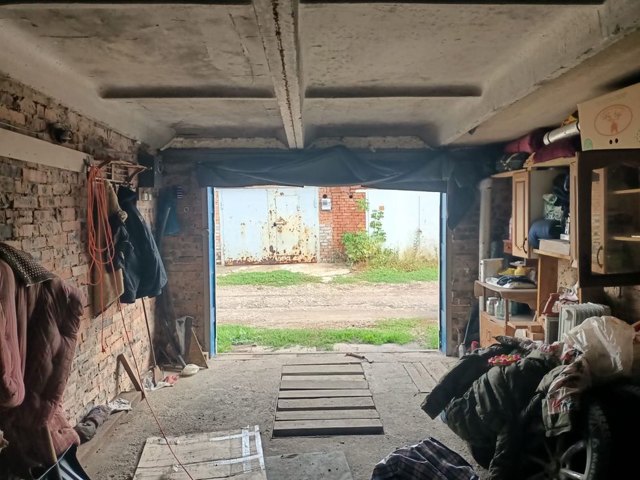 Продам гараж в Автомобилист-2