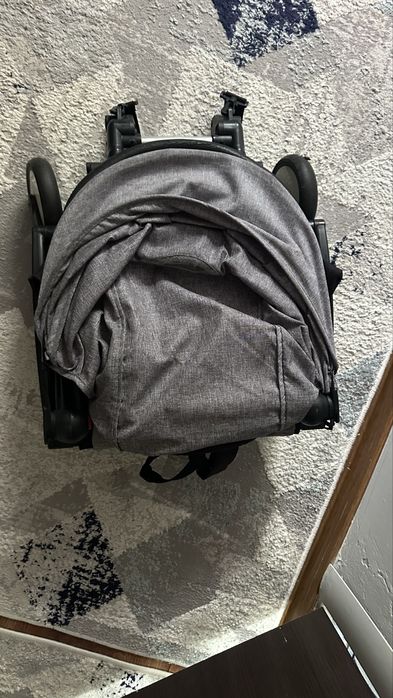 Коляска для детеи