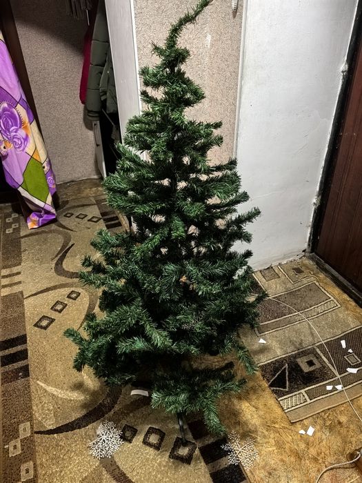 Елка где-то 1.50