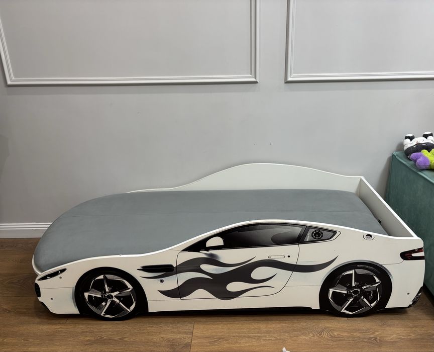 Продам детскую кроватку