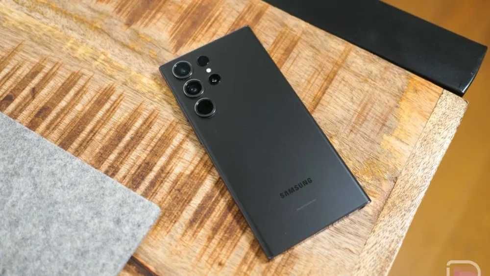 Vand Samsung S23 ultra