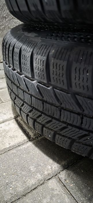 Set 4 roti iarna 5x112 echipate cu anvelope iarna  215 65 16  , 7-8 mm