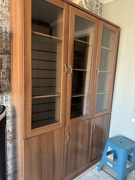 В связи с переездом продается мебель