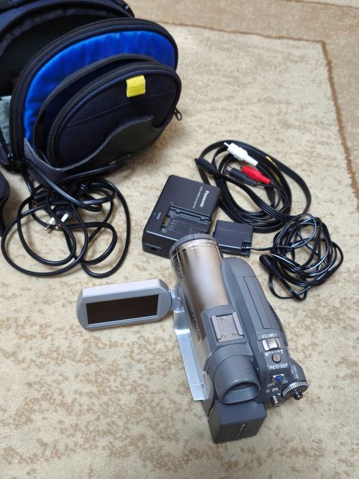 Видеокамера Panasonic VDR-D250
