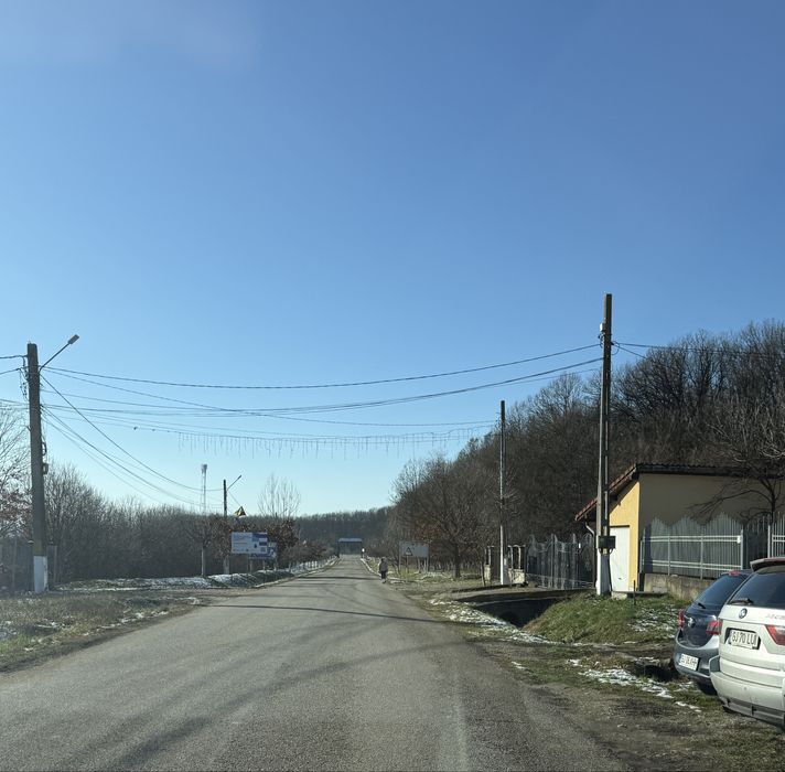 Teren intravilan 8km tg-jiu