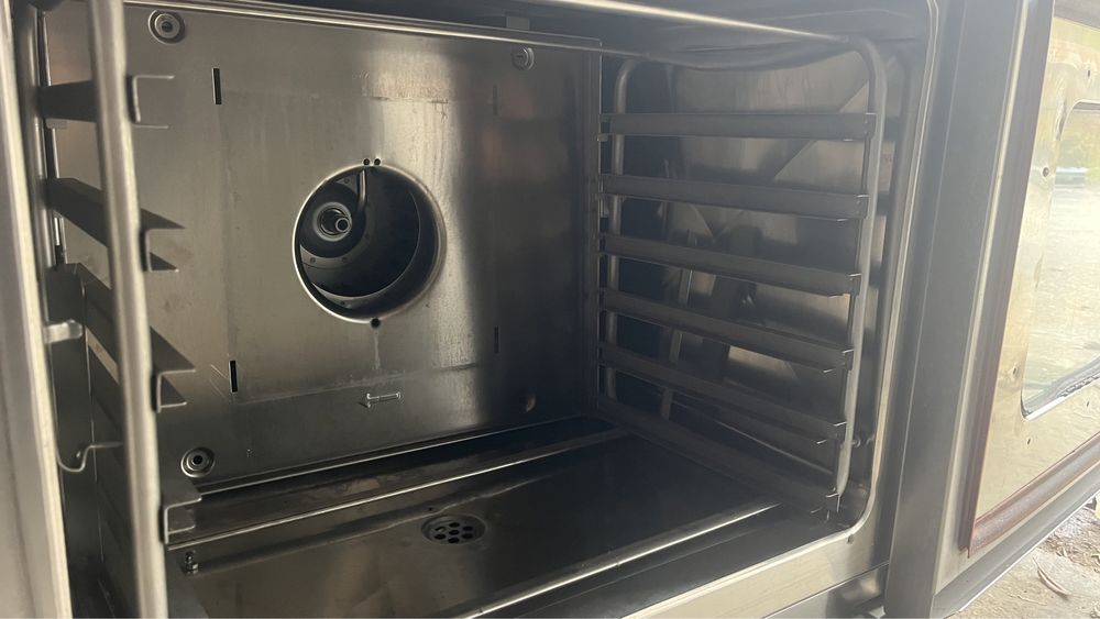 Конвектомат Bartscher 6 тави