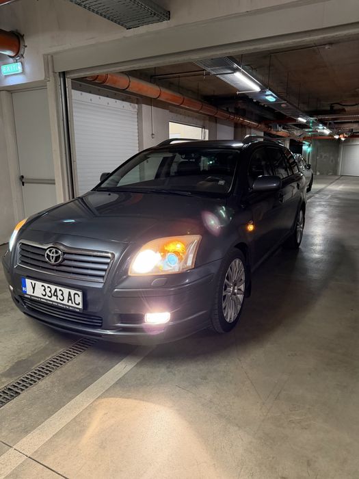 Toyota Avensis 2.2 D-CAT, 6 скорости, комби