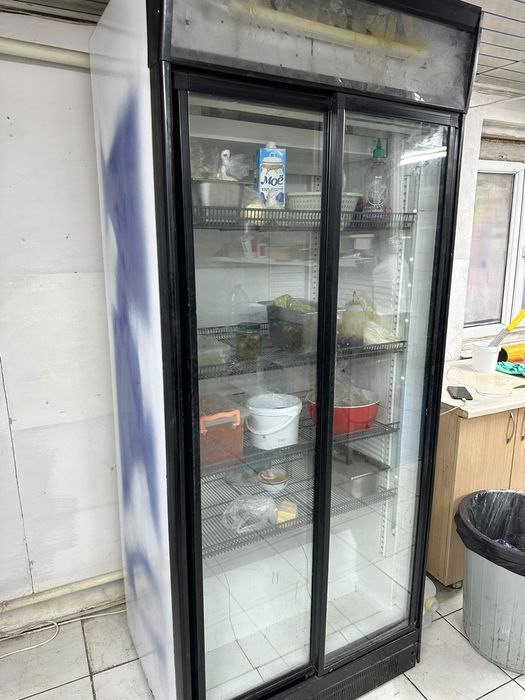 Продам холодильник