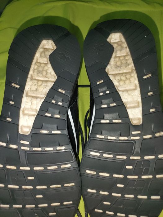 Продавам Adidas ZX 41,5