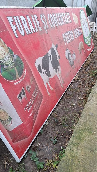 Reclama furaje si concentrate pentru animale