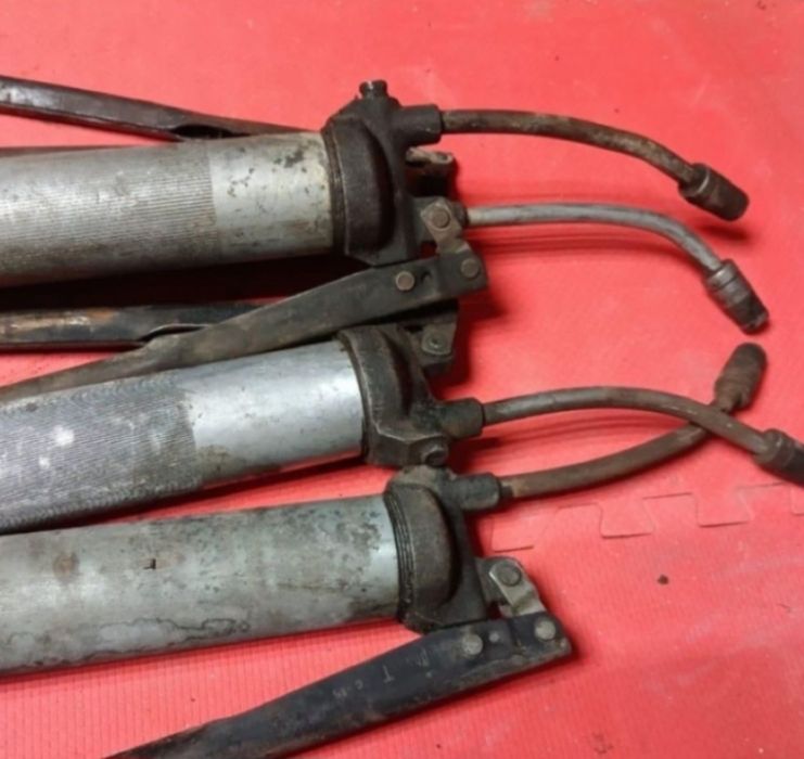 Шприцы смазочные