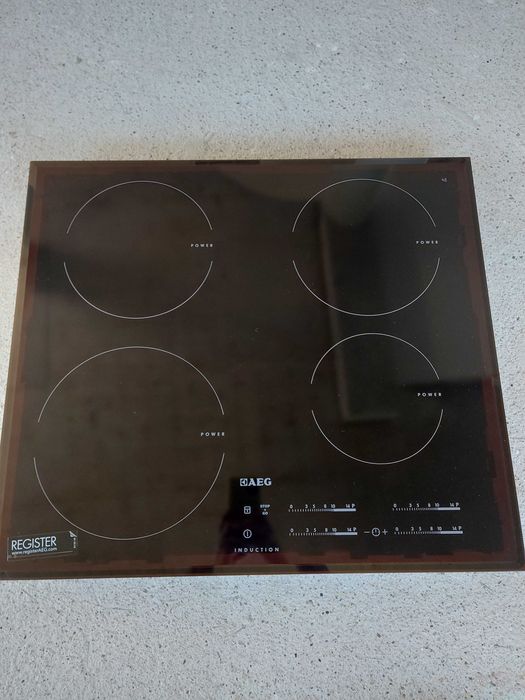 Индукционен котлон AEG  чисто нов (made in Germany)