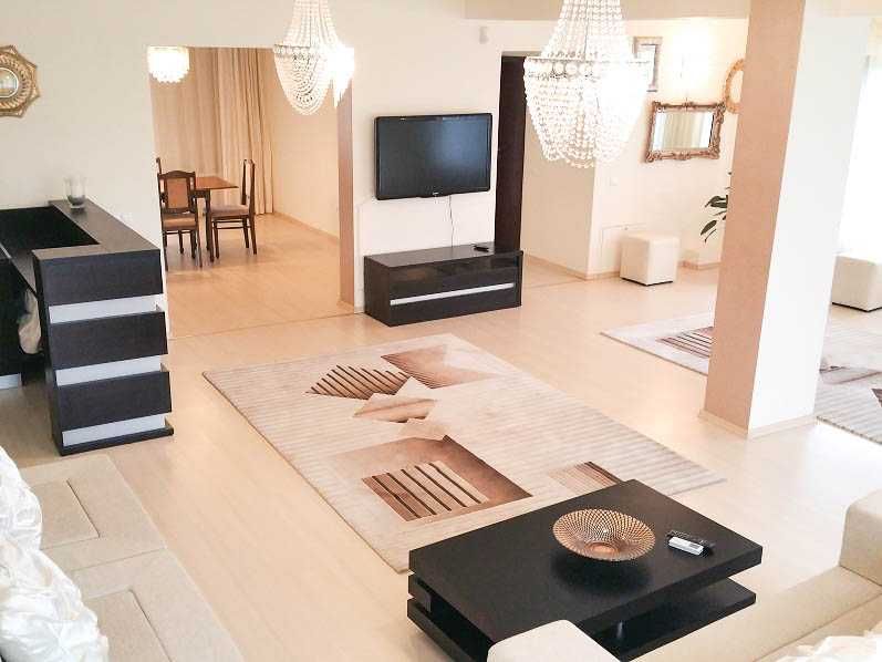 Inchiriez  casa  zona foarte buna