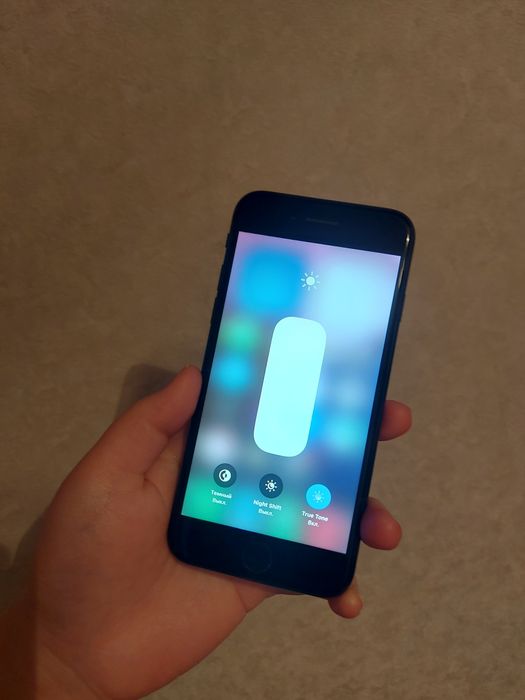 iPhone SE 64гб в идеале