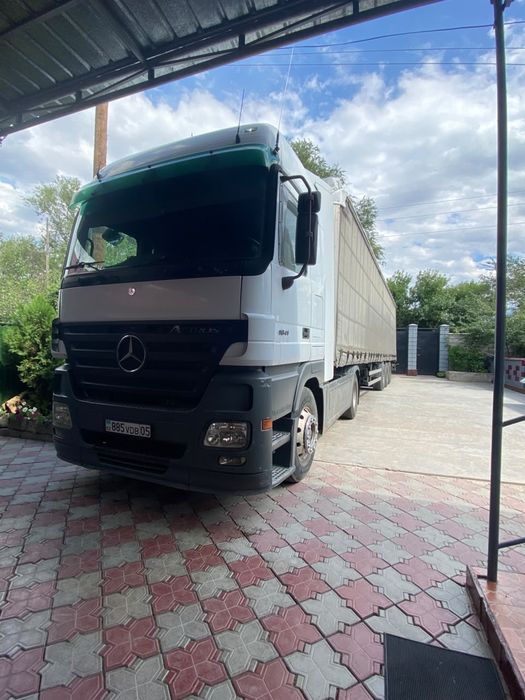 Срочно продам грузовик