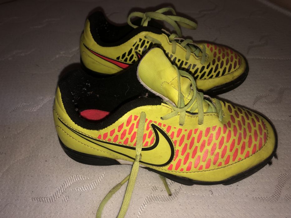 Nike оригинални  маратонки